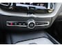 Volvo XC60 T8 390PK Automaat Twin Engine AWD Inscription | Head-up | Pilot Assist | Trekhaak | 360 Camera | H&K Audio | Schuif/kanteldak |