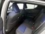 Toyota C-HR / C-HR+ 1.8 Hybrid Bi-Tone | Dealer onderhouden | Dodehoek detectie | Trekhaak afneembaar | Stoelverwarming | Full LED verlichting | Navigatie | Climate Control | Cruise Control Adaptive | Achteruitrijcamera |