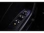 Volkswagen T-Roc R-Line 1.5 TSI 150pk DSG Automaat Trekhaak, Adaptive cruise control, Navigatie, Parkeersensoren, LED koplampen, App connect, Airco, DAB, Radio