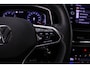 Volkswagen T-Roc R-Line 1.5 TSI 150pk DSG Automaat Trekhaak, Adaptive cruise control, Navigatie, Parkeersensoren, LED koplampen, App connect, Airco, DAB, Radio