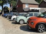 Citroën C3 Aircross 1.2 Benzine * Navigatie * Airco * Cruise Control * Hoge Zit * Parkeersensoren * Apple Carplay / Android Auto * Bleutooth * Vingerhoets; Vierde Generatie Eersteklas Service. Al meer dan 100 jaar een begrip in de Brabantse Kempen