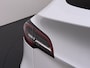 Tesla Model Y Long Range AWD 75kWh 514PK Warmtepomp Stuur+Stoel+Achterbankverwarming Panoramadak Camera's Adap.Cruise Navi Ecc Premium-Audio Leder SOH 91,4% 4WD Keyless Intel Atom®-Processor Privacy Glas Lmv Matrix Led Dodehoekdetectie