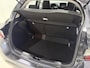 Toyota Yaris 1.5 Hybrid 115 Business Stoel/stuurwielverwarming , Parkeersensoren voor en achter , Camera , All Season banden met lm velgen , BTW auto