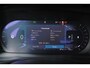 Volvo XC40 B3 Plus Black Edition - Panorama/schuifdak - IntelliSafe Assist & Surround - 360º Camera - Harman/Kardon audio - Verwarmde voorstoelen & stuur - Parkeersensoren voor & achter - Elektr. bedienb. voorstoelen met geheugen links - Draadloze tel. lader - Standkachel - Extra getint glas - 20' LMV