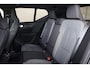 Volvo XC40 B3 Plus Black Edition - Panorama/schuifdak - IntelliSafe Assist & Surround - 360º Camera - Harman/Kardon audio - Verwarmde voorstoelen & stuur - Parkeersensoren voor & achter - Elektr. bedienb. voorstoelen met geheugen links - Draadloze tel. lader - Standkachel - Extra getint glas - 20' LMV