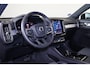 Volvo XC40 B3 Plus Black Edition - Panorama/schuifdak - IntelliSafe Assist & Surround - 360º Camera - Harman/Kardon audio - Verwarmde voorstoelen & stuur - Parkeersensoren voor & achter - Elektr. bedienb. voorstoelen met geheugen links - Draadloze tel. lader - Standkachel - Extra getint glas - 20' LMV