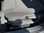 Volkswagen Golf 1.0 eTSI Life / AUTOMAAT/ CRUISE/ STOELVERWARMING/ APP-CONNECT/ CLIMATE/ PARK. SENSOREN/ DIGITAL DASH/ NAVI/ 16'' LMV