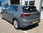 Volkswagen Golf 1.0 eTSI Life / AUTOMAAT/ CRUISE/ STOELVERWARMING/ APP-CONNECT/ CLIMATE/ PARK. SENSOREN/ DIGITAL DASH/ NAVI/ 16'' LMV