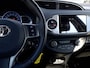 Toyota Yaris 1.5 Hybrid Dynamic Limited | Stoelverwarming | Parkeersensoren voor | Achteruitrijcamera | Climate Control |
