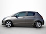 Toyota Yaris 1.5 Hybrid Dynamic Limited | Stoelverwarming | Parkeersensoren voor | Achteruitrijcamera | Climate Control |