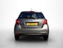 Toyota Yaris 1.5 Hybrid Dynamic Limited | Stoelverwarming | Parkeersensoren voor | Achteruitrijcamera | Climate Control |