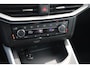 SEAT Arona 1.0 TSI Style Business Intense Virtual Cockpit 17 inch LMV Navigatie Carplay Android Stoelverwarming Climate Cruise Control LED