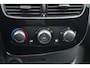 Renault Clio 0.9 TCe Limited Navigatie Bluetooth 16 inch LMV Airco Cruise Control Donkere Ramen