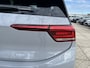Volkswagen ID.3 Neo Life 50 kWh Navigatie / Camera / Stoelverwarming / Clima / LED / 19"LM velgen Rijdende demo, graag bezichtigen op afspraak