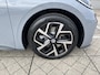 Volkswagen ID.3 Neo Life 50 kWh Navigatie / Camera / Stoelverwarming / Clima / LED / 19"LM velgen Rijdende demo, graag bezichtigen op afspraak