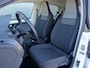 Volkswagen Up! 1.0i R-Line I NL-Auto I 100% dealer I 1e Eig. I Clima I Camera I Cruise I