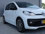 Volkswagen Up! 1.0i R-Line I NL-Auto I 100% dealer I 1e Eig. I Clima I Camera I Cruise I