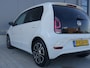 Volkswagen Up! 1.0i R-Line I NL-Auto I 100% dealer I 1e Eig. I Clima I Camera I Cruise I