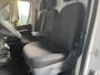 Opel Movano 2.2D 140 L3H2 Kastinrichting Airco Cruise controle Trekhaak 2500kg trekgewicht Apple carplay Omvormer 220V Werkplaatsinrichting 3-Persoons Achterruitrij camera Sortimo 1e eigenaar