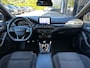 Ford Focus 1.0 125 PK ST Line | STUUR, STOEL EN VOORRUITVERWARMING| NAVIGATIE + APPLE CARPLAY/ANDROID AUTO| KEYLESS START| PARKEERSENSOREN V+A| ADAPTIEVE MISTLAMPEN| DAB| LED|