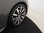 Audi A4 Avant 35 TFSI S edition Competition | Navigatie Plus | Full LED verlichting | 3-zone airco | Virtual cockpit Plus | CarPlay | Elektrische achterklep | Sfeerverlichting |