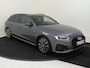 Audi A4 Avant 35 TFSI S edition Competition | Navigatie Plus | Full LED verlichting | 3-zone airco | Virtual cockpit Plus | CarPlay | Elektrische achterklep | Sfeerverlichting |