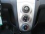 Toyota Yaris 1.3 VVTi Terra - Airco - Radio-/CD speler -