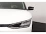 Kia EV6 Light Edition 58 kWh Automaat SOH 98,4% - Stoel-/ Stuurverwarming - Carplay/Android Auto - Camera - Fabrieksgarantie Tot 2031