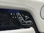 Land Rover Range Rover P400 404pk Hybrid Autobiography | Dealer Onderhouden | Nieuw Accu-Pakket | Panorama | ACC | 360 Camera | 33300,= ex btw | Massage | Stoelventilatie V+A | ISO-Glas | Meridian-Sound | Memory Achter | Alcantara Hemelbekleding | Elektrische Achter-Stoelen | Stoelverwarming V+A | 4-Zone Clima | Keyless-Entry | Luchtvering |