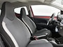 Toyota Aygo 1.0 VVT-i x-joy | Dealer onderhouden | Apple CarPlay/Android Auto | Climate Control | DAB | Automatische verlichting | Velgen | Elektrische ramen voor | Buitenspiegels elektrisch verstelbaar |