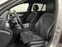 Mercedes-Benz C-klasse Estate 180 AMG-Line | Origineel NL | Multibeam-LED | Widescreen | Sfeerverlichting | Night-Pakket | 1800kg Trekgewicht | Stoelverwarming | Achteruitrij-Camera | Carplay | Comand Navi | Dealer Onderhouden | Draadloos Laden |
