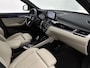 BMW X1 sDrive20i High Executive Edition | Harman Kardon Audio | Elektrische stoelen | Eerste eigenaar |