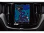 Volvo XC60 2.0 T6 Plug-in hybrid AWD HUD Panodak Leder Navi Camera Elektr. bedienbare achterklep Sfeerverlichting PDC LM velgen BTW auto! SPLINTERNIEUW!