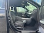 Mercedes-Benz GLB 200 Business Solution AMG 7p. Automaat / 163pk / Stoelverwarming / Camera