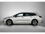 Toyota Corolla Touring Sports Hybrid 140 Dynamic | NL dealeronderhouden | Special Deal | Parkeersensoren voor+achter | Stoelverwarming | Draadloze telefoonlader | Apple CarPlay/Android Auto | Cruise Control Adaptive |