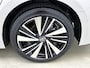 Toyota Corolla Touring Sports Hybrid 140 Dynamic | NL dealeronderhouden | Special Deal | Parkeersensoren voor+achter | Stoelverwarming | Draadloze telefoonlader | Apple CarPlay/Android Auto | Cruise Control Adaptive |  SL 94