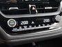 Toyota Corolla Touring Sports Hybrid 140 Dynamic | NL dealeronderhouden | Special Deal | Parkeersensoren voor+achter | Stoelverwarming | Draadloze telefoonlader | Apple CarPlay/Android Auto | Cruise Control Adaptive |