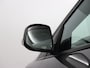 Ford Focus Wagon 1.0 Lease Edition Apple Carplay/Android Auto, Cruise control, Parkeersensor achter, Spraakbediening, Combineert een luxe uitstraling met veel comfort en een verrassend ruim interieur. Dankzij de royale bagageruimte en praktische indeling is deze stationwagen ideaal voor zowel dagelijks gebru