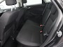 Ford Focus Wagon 1.0 Lease Edition Apple Carplay/Android Auto, Cruise control, Parkeersensor achter, Spraakbediening, Combineert een luxe uitstraling met veel comfort en een verrassend ruim interieur. Dankzij de royale bagageruimte en praktische indeling is deze stationwagen ideaal voor zowel dagelijks gebru