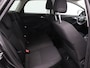 Ford Focus Wagon 1.0 Lease Edition Apple Carplay/Android Auto, Cruise control, Parkeersensor achter, Spraakbediening, Combineert een luxe uitstraling met veel comfort en een verrassend ruim interieur. Dankzij de royale bagageruimte en praktische indeling is deze stationwagen ideaal voor zowel dagelijks gebru
