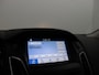 Ford Focus Wagon 1.0 Lease Edition Apple Carplay/Android Auto, Cruise control, Parkeersensor achter, Spraakbediening, Combineert een luxe uitstraling met veel comfort en een verrassend ruim interieur. Dankzij de royale bagageruimte en praktische indeling is deze stationwagen ideaal voor zowel dagelijks gebru
