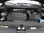 Volkswagen Tiguan 2.0 TDI SCR DSG Life AUTOMAAT | ADAPTIEVE CRUISE | STOELVERWARMING & STUUR | CAMERA | NAVIGATIE | TREKHAAK | APPLE CARPLAY | CLIMA | DAB| LMV | 12 MAANDEN BOVAG GARANTIE |
