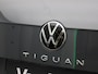 Volkswagen Tiguan 2.0 TDI SCR DSG Life AUTOMAAT | ADAPTIEVE CRUISE | STOELVERWARMING & STUUR | CAMERA | NAVIGATIE | TREKHAAK | APPLE CARPLAY | CLIMA | DAB| LMV | 12 MAANDEN BOVAG GARANTIE |