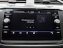Volkswagen Tiguan 2.0 TDI SCR DSG Life AUTOMAAT | ADAPTIEVE CRUISE | STOELVERWARMING & STUUR | CAMERA | NAVIGATIE | TREKHAAK | APPLE CARPLAY | CLIMA | DAB| LMV | 12 MAANDEN BOVAG GARANTIE |