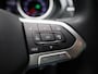 Volkswagen Tiguan 2.0 TDI SCR DSG Life AUTOMAAT | ADAPTIEVE CRUISE | STOELVERWARMING & STUUR | CAMERA | NAVIGATIE | TREKHAAK | APPLE CARPLAY | CLIMA | DAB| LMV | 12 MAANDEN BOVAG GARANTIE |