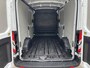 Ford Transit 350 2.0 TDCI L2H2 Trend | SCI 130pk | 3 zits | Voorruit verwarming | Cruise control | Parkeersensoren