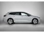 Toyota Corolla Touring Sports Hybrid 140 Dynamic | NL dealeronderhouden | Special Deal | Parkeersensoren voor+achter | Stoelverwarming | Draadloze telefoonlader | Apple CarPlay/Android Auto | Cruise Control Adaptive |