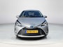 Toyota Yaris 1.5 Hybrid Y20 | Navigatie | Parkeersensoren | Licht metalen velgen | Keyless entry |