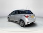 Toyota Yaris 1.5 Hybrid Y20 | Navigatie | Parkeersensoren | Licht metalen velgen | Keyless entry |