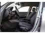 BMW 1-Serie 118i Executive | NL auto | 3e eigenaar | Achteruitrijcamera | Cruise control | Sportstuur | Climate control | Regensensor | Radio Professional | Lichtpakket | PDC | 16 inch